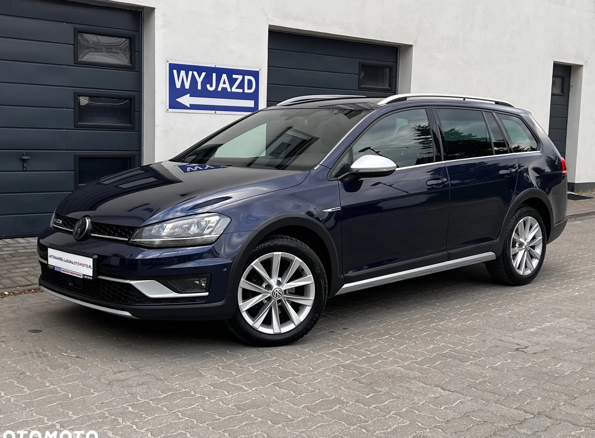 Volkswagen Golf cena 54700 przebieg: 203832, rok produkcji 2015 z Chojnice małe 301